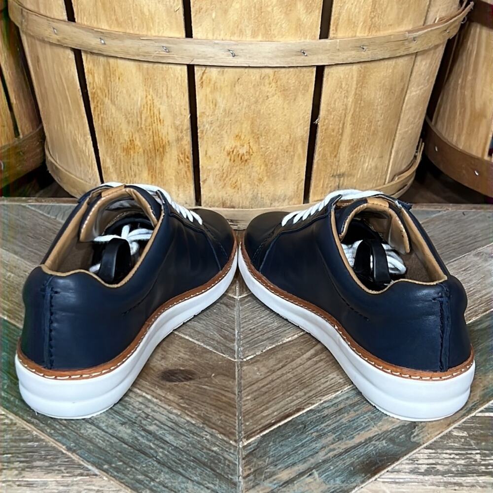 Clarks Unstructured Amberlee Rosa Low Top Navy Leather Comfort Sneakers Womens 7 - Picture 8 of 11